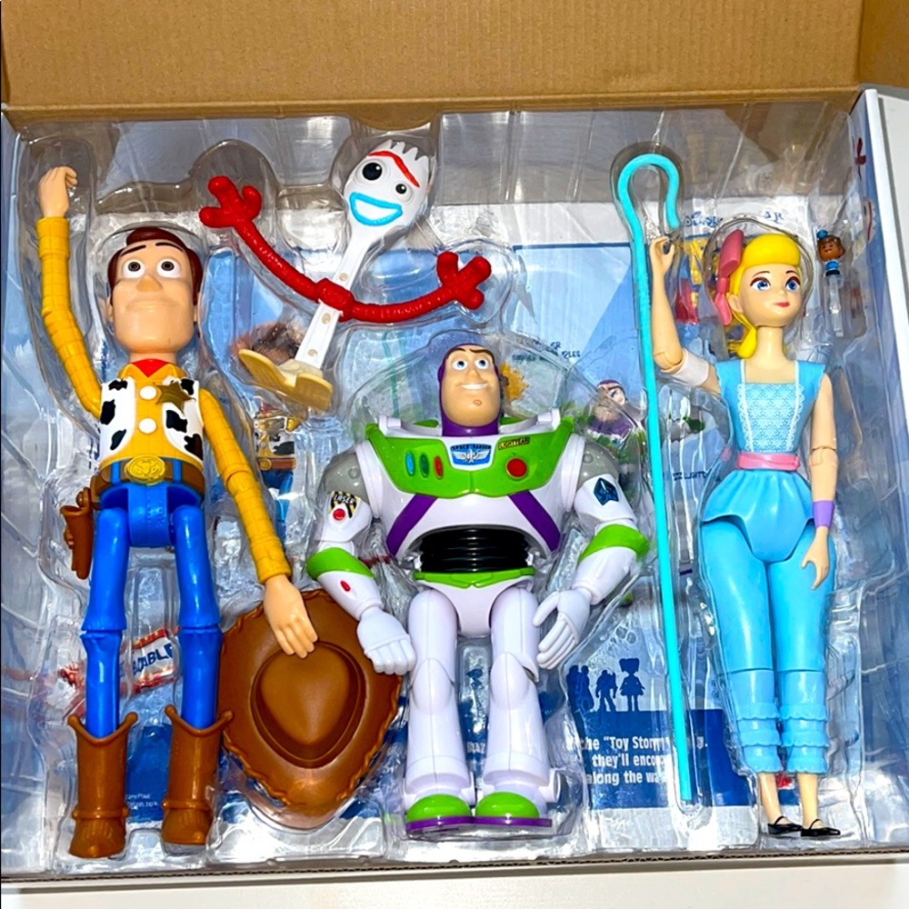 BRAND NEW Toy Story Adventure 4-pack